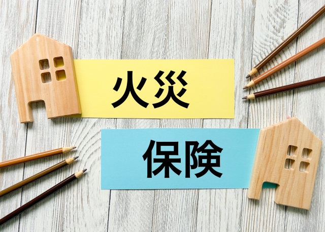 施工中の職人の写真